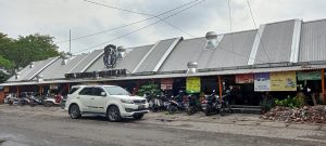 09 Sentra Wisata Kuliner Terminal Manukan